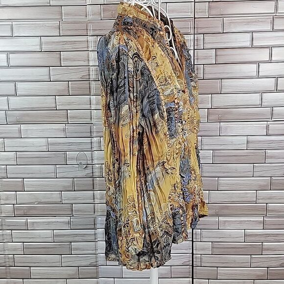 Piano long sleeved top Size S - Picture 6 of 13